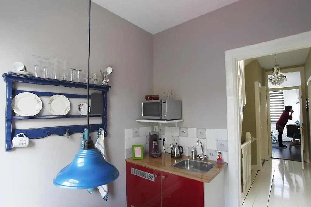 Juuls B&B Delft Bed & Breakfast