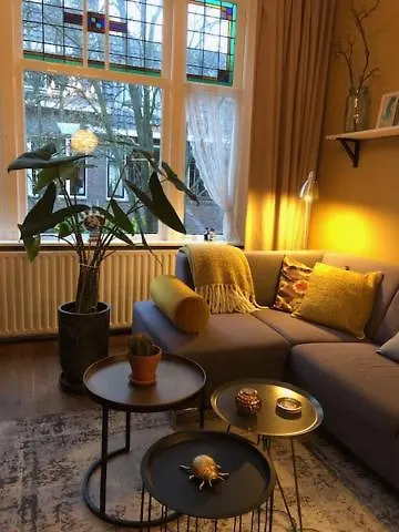 Juuls B&B Delft Bed & Breakfast